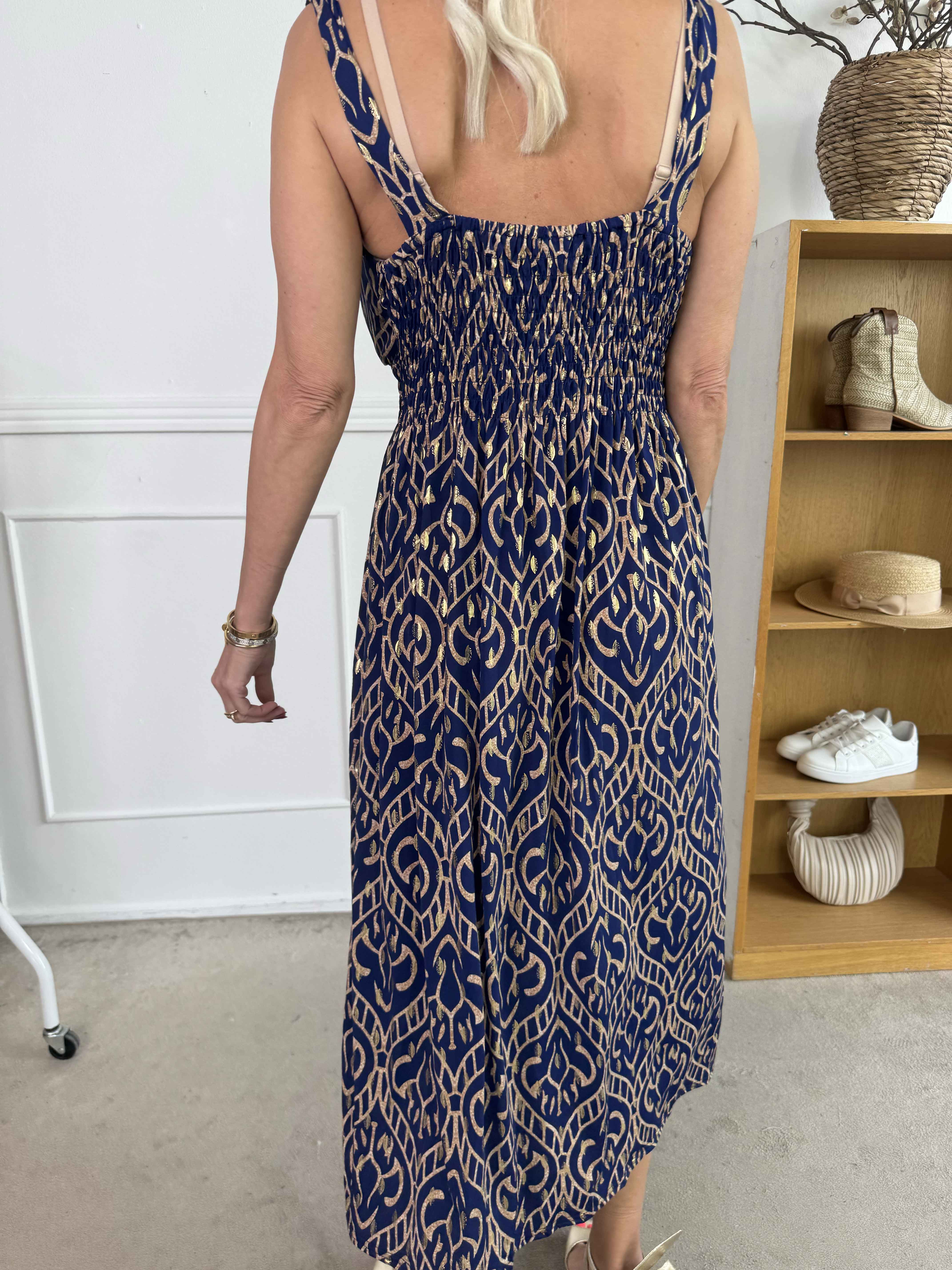 Camille - Axelbandsklänning i elastiskt tyg